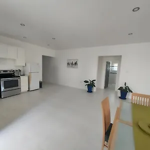 https://the-willow-apartment.hotelsochorios.net